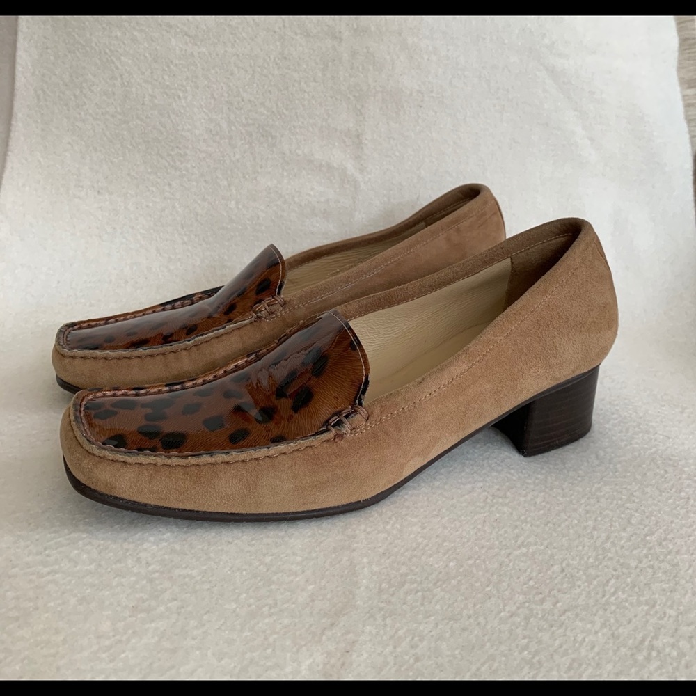 Stuart Weitzman low heel pump